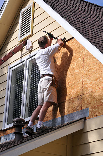 Best Siding Removal and Disposal  in South Eliot, ME